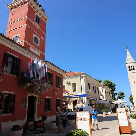 Ariel A4, Quiet Area Only 2 Km From The Beach * Filipac