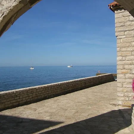 Villa Ariel A4, Quiet Area Only 2 Km From The Beach